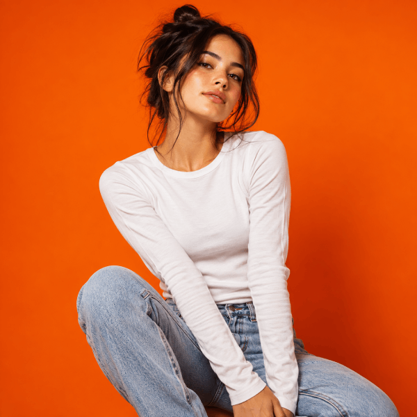 What Size Is a Small Long Sleeve Tee Image