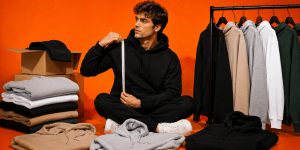 How to Choose the Right Size for a Men’s Hoodie Image