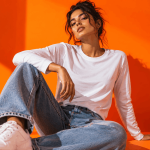 What Size Is a Medium Long Sleeve Tee?